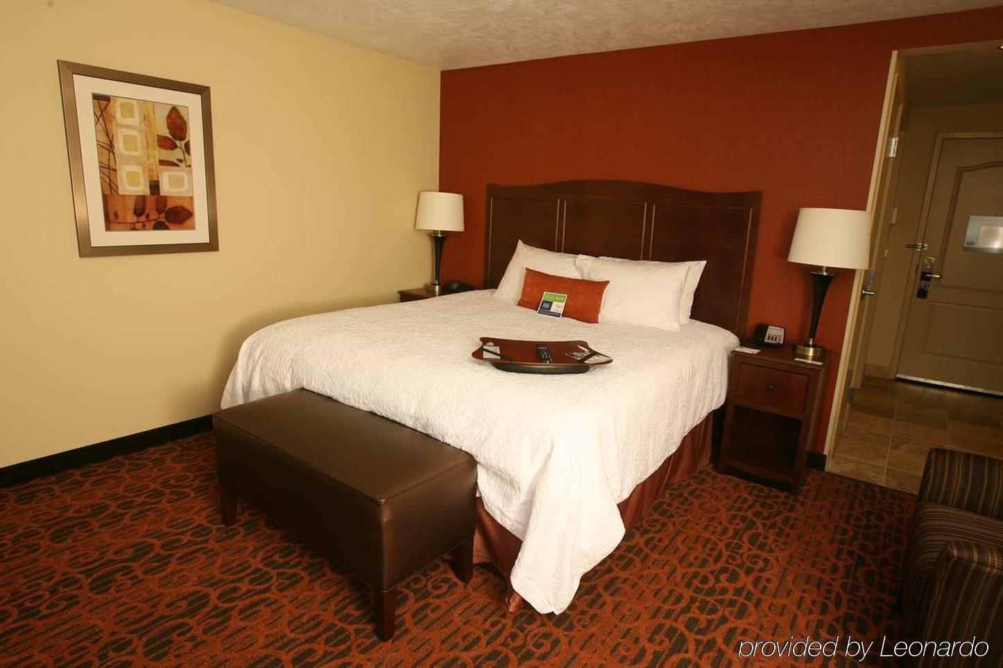 Hampton Inn & Suites Fargo Medical Center Szoba fotó